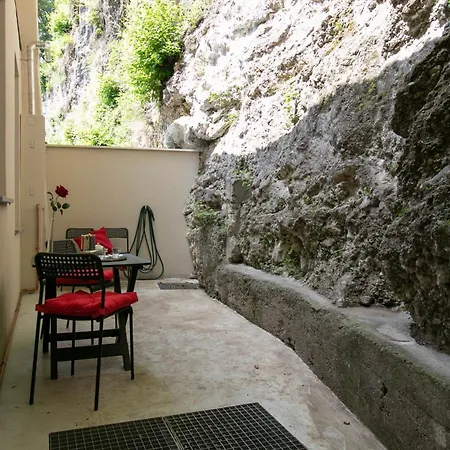 公寓 Alta Relax House 莱科
